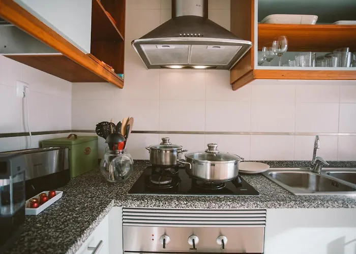 37 - Driftwood Ocean Peniche